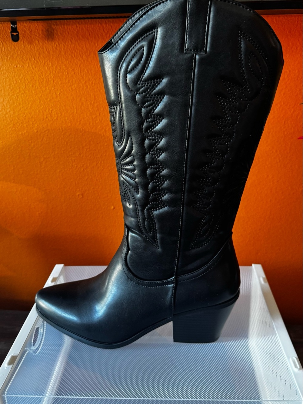 Women's Black Embroidered Western Heeled  Boot